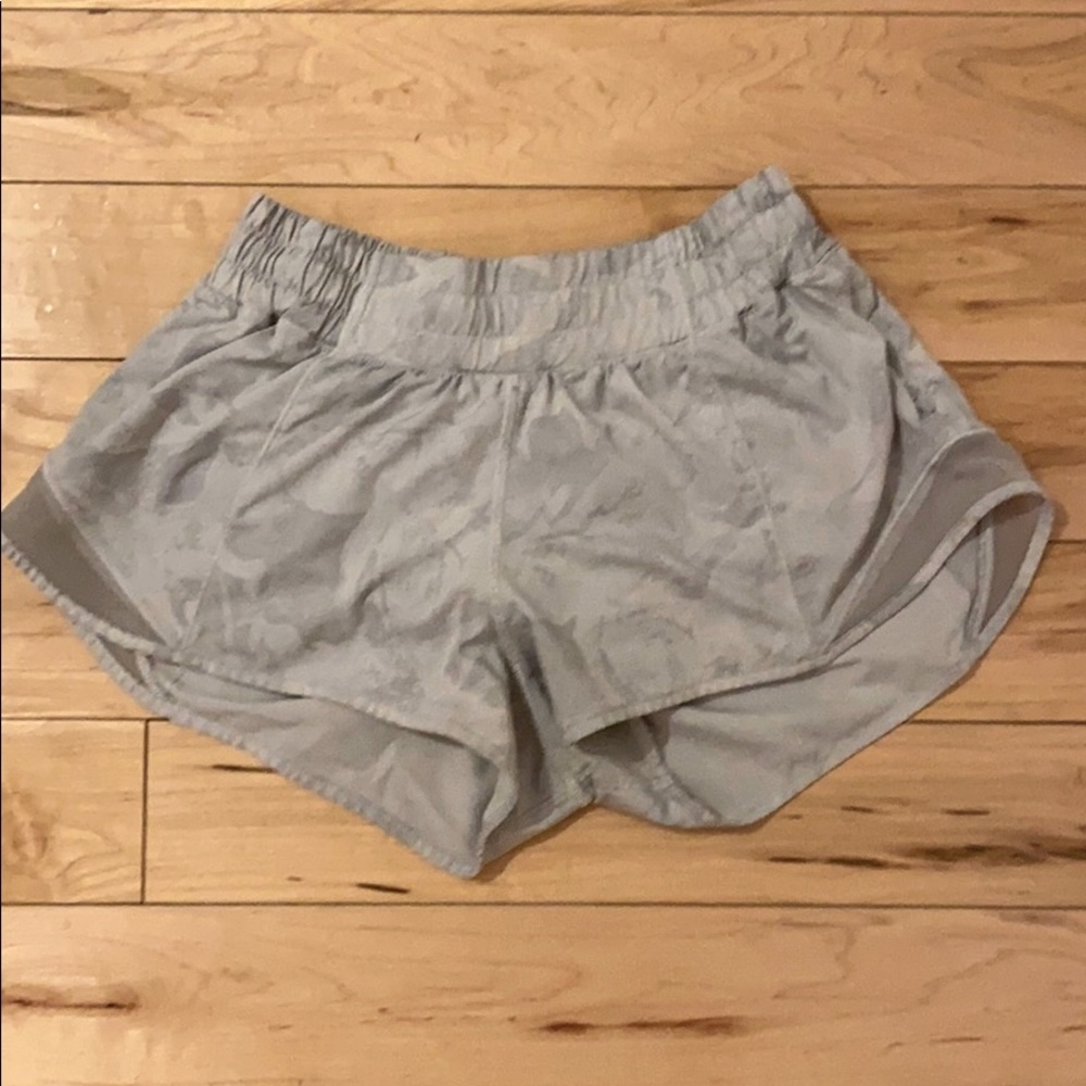Lululemon shorts!